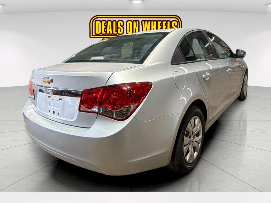 2015 Chevrolet Cruze LS Auto