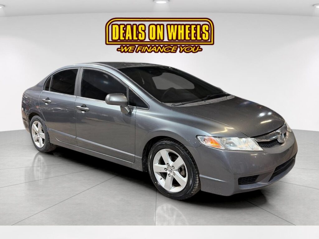 2011 Honda Civic LX-S's photo