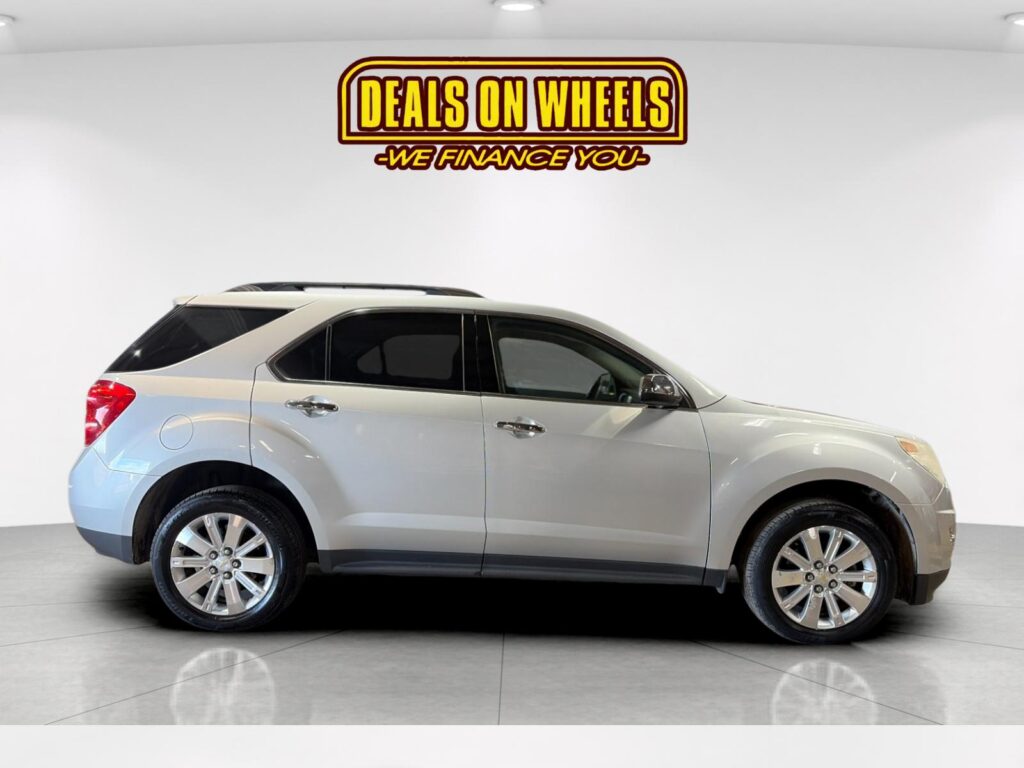 2011 Chevrolet Equinox 2LT