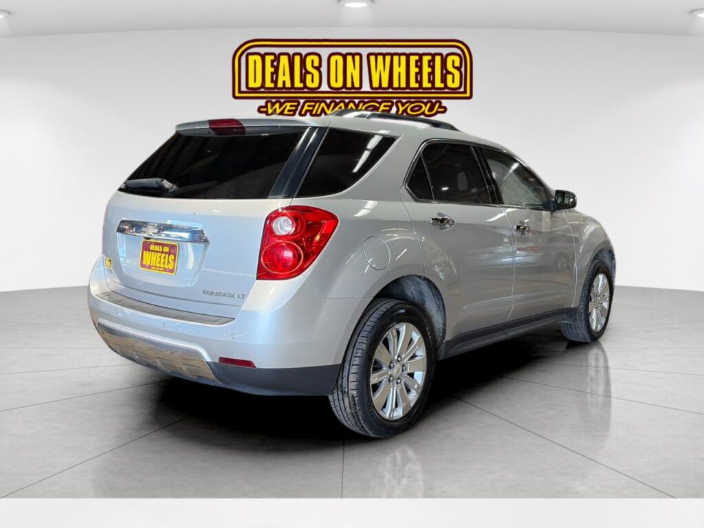 2011 Chevrolet Equinox 2LT