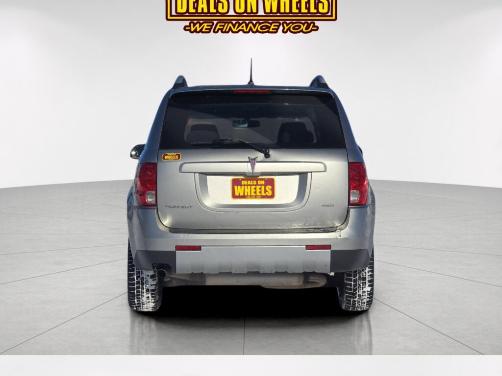 2008 Pontiac Torrent 4 door
