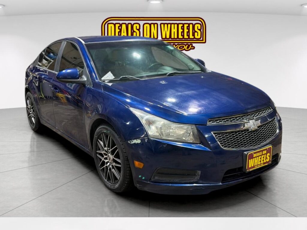 2013 Chevrolet Cruze 1LT Manual
