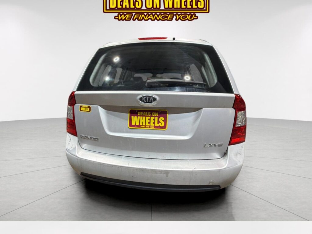 2008 Kia Rondo LX V6