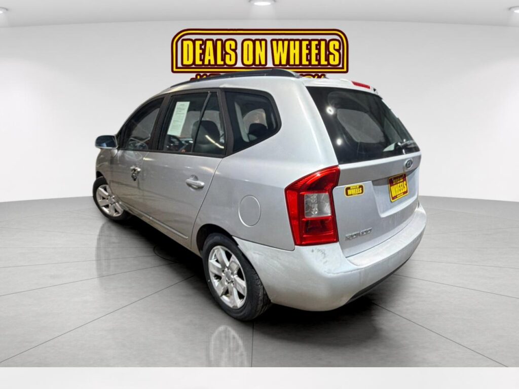 2008 Kia Rondo LX V6
