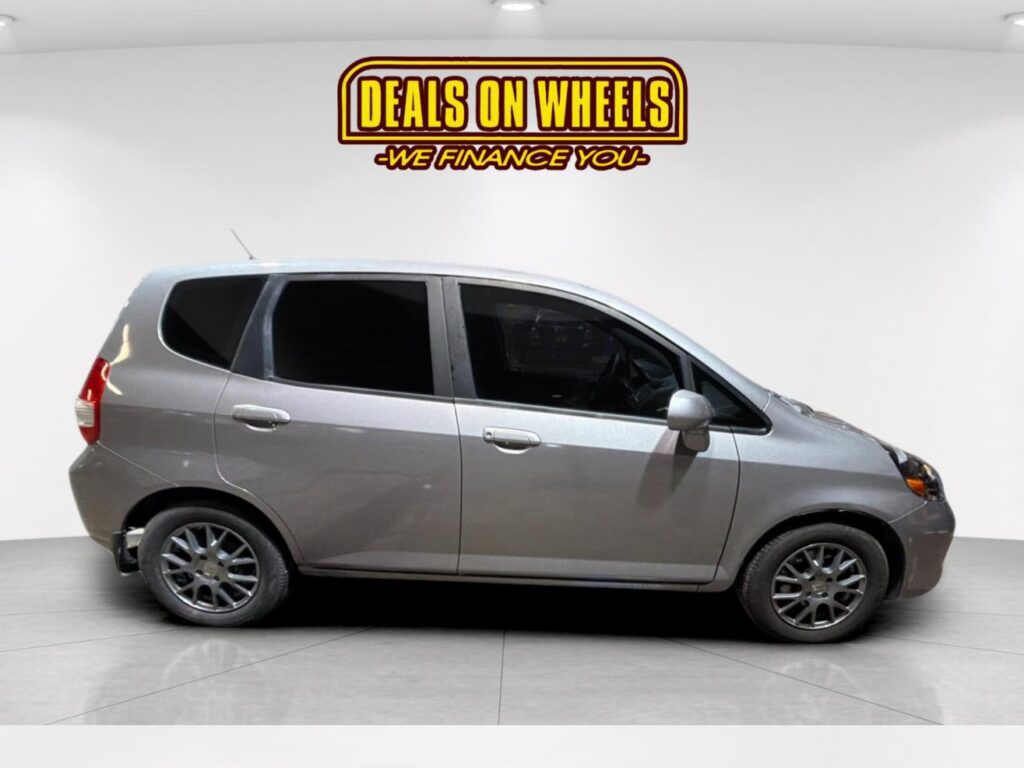 2008 Honda Fit Car