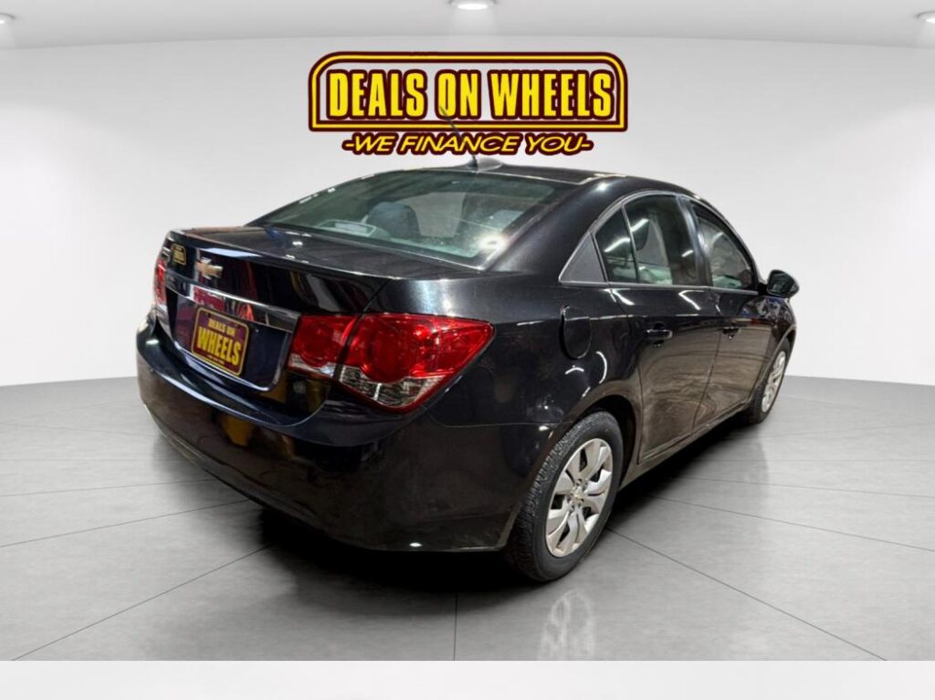2015 Chevrolet Cruze LS Auto