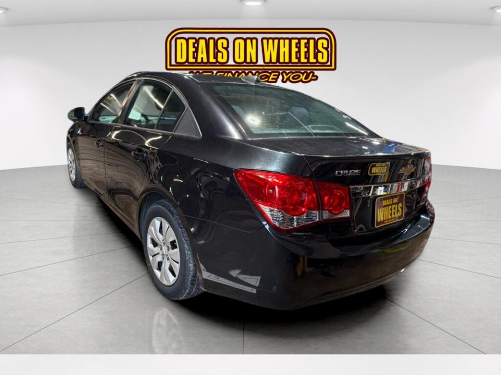 2015 Chevrolet Cruze LS Auto