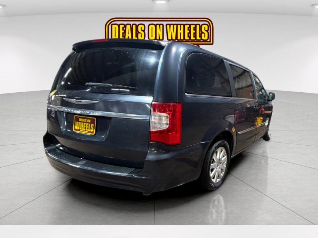 2014 Chrysler Town & Country Touring