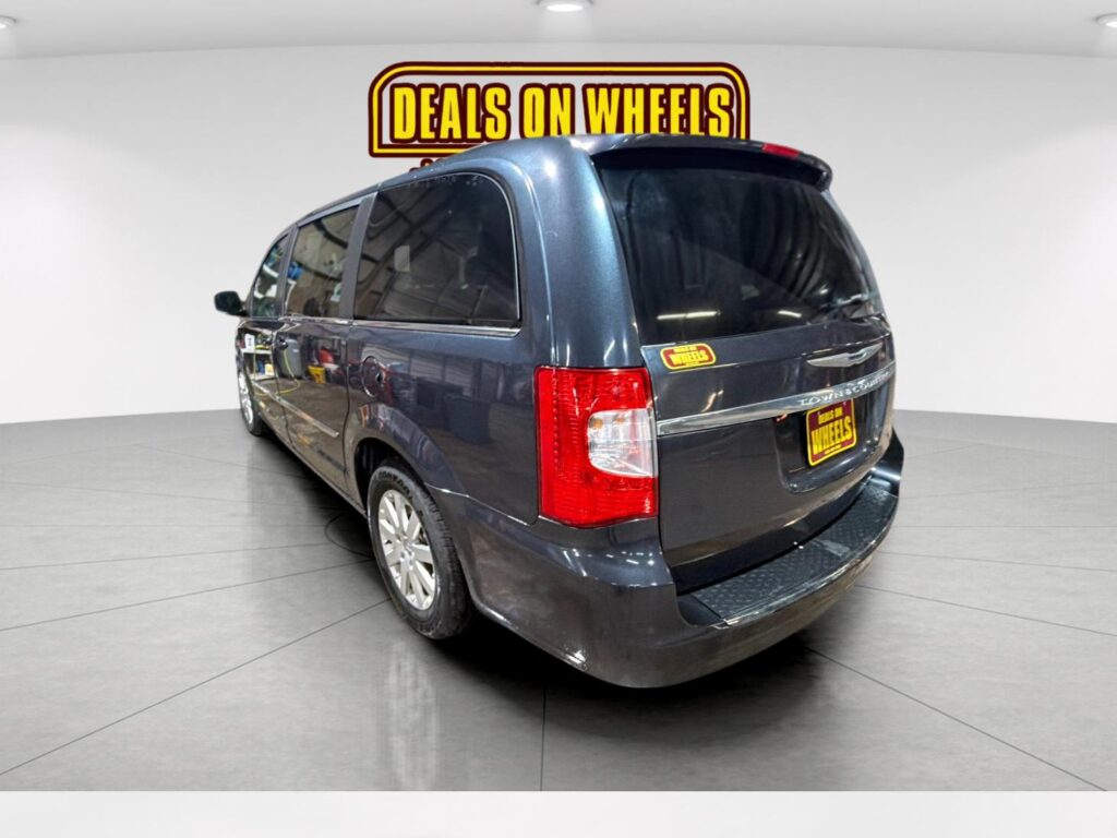 2014 Chrysler Town & Country Touring