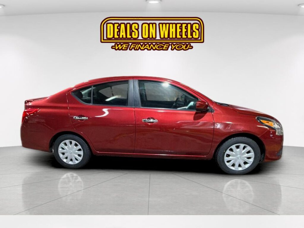 2018 Nissan Versa 1.6 SV