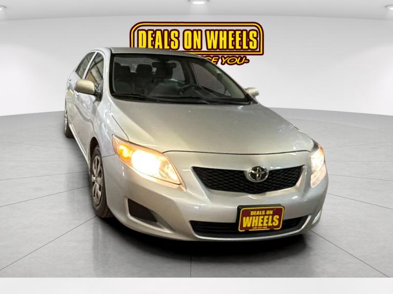 2009 Toyota Corolla LE's photo